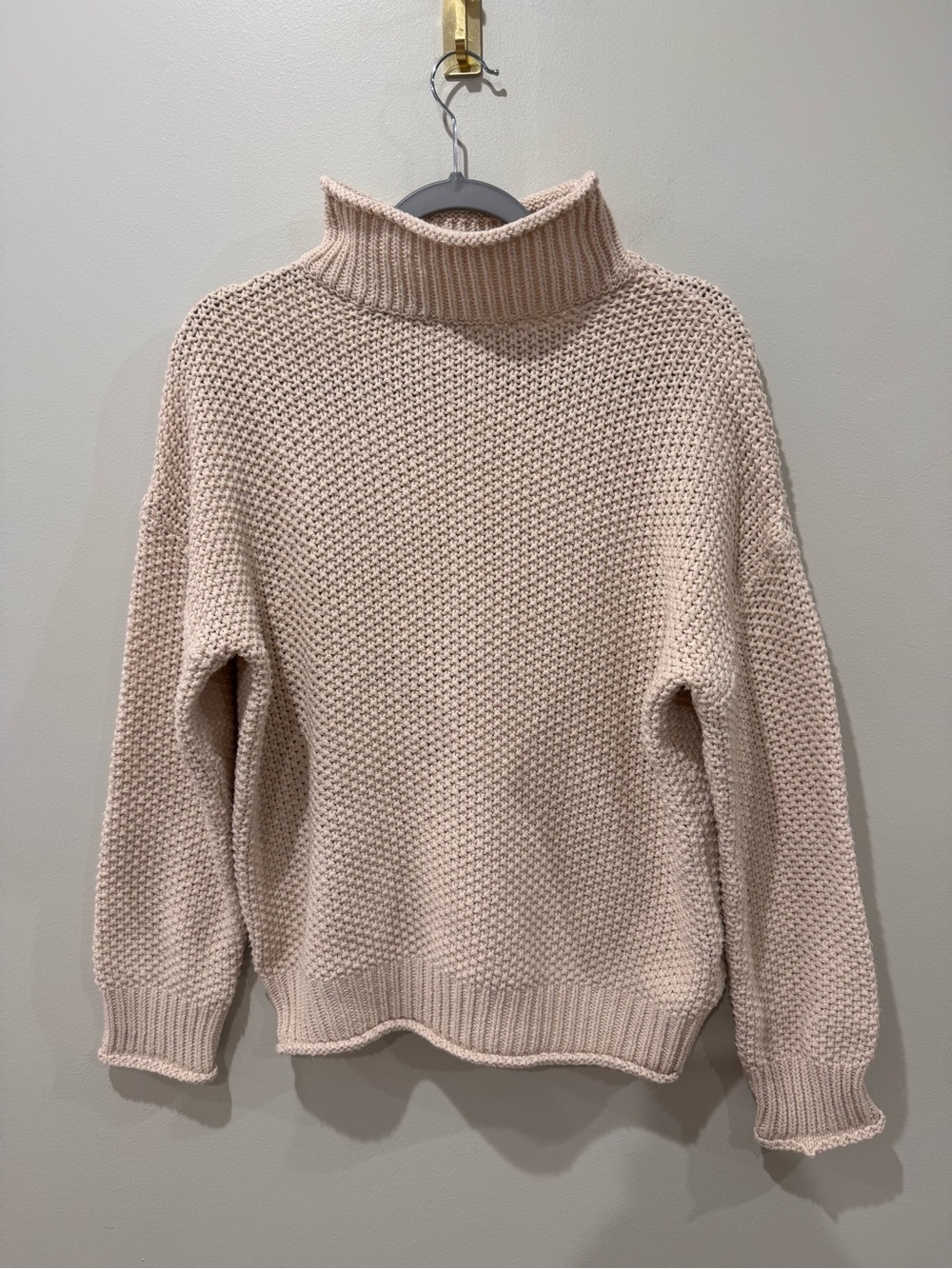 Roll Neck Knit Sweater Size Medium Cream Tan